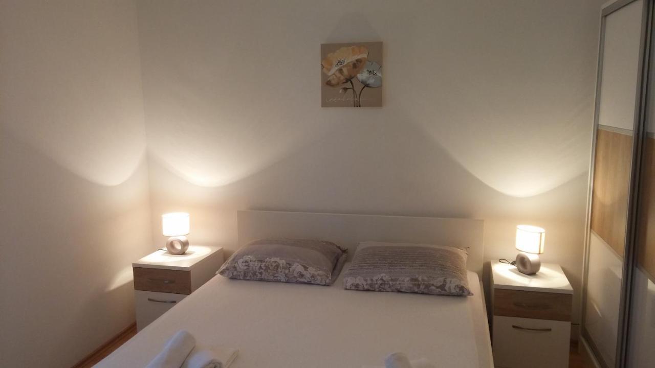 Apartments Petar Χβαρ Εξωτερικό φωτογραφία